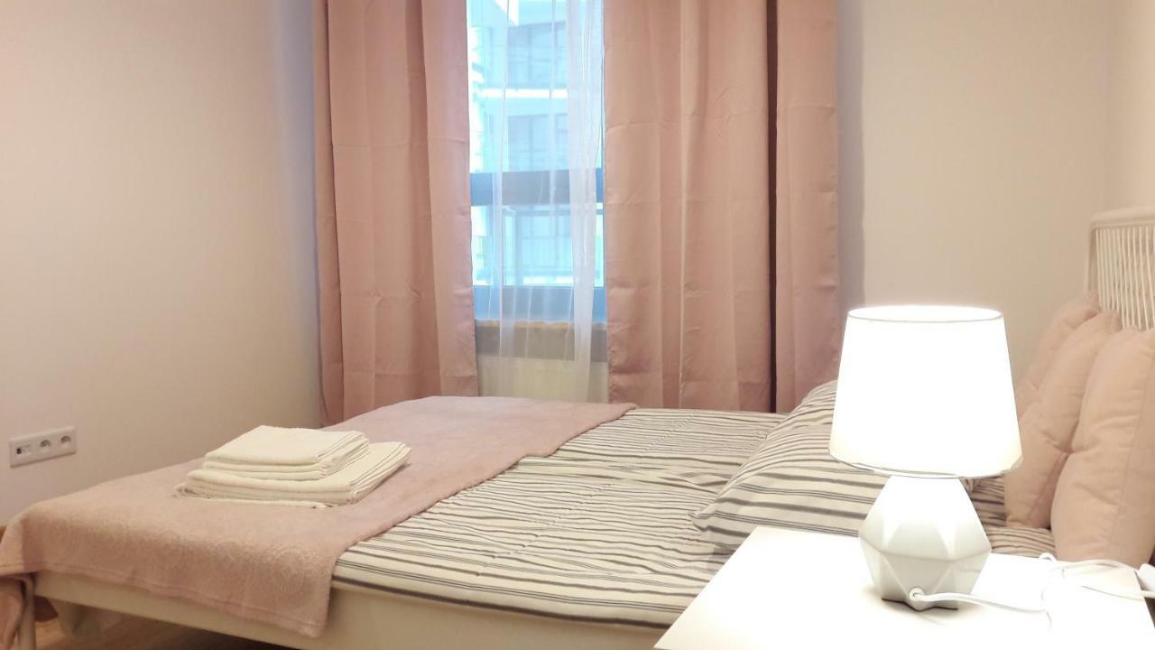 Newburg Apartments Wolska Warszawa Eksteriør billede