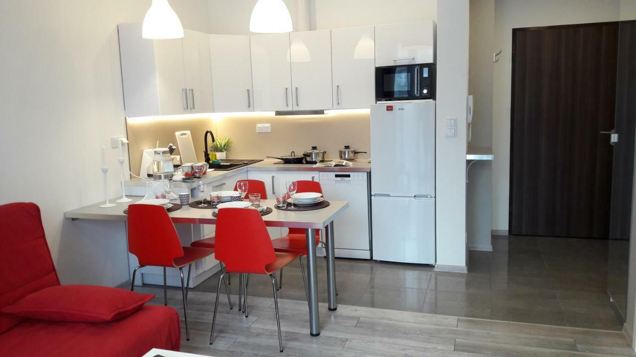 Newburg Apartments Wolska Warszawa Eksteriør billede