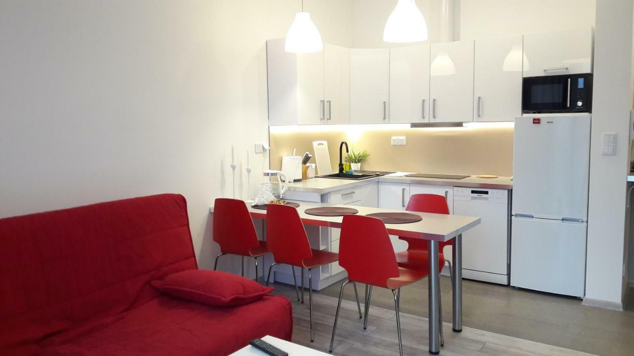 Newburg Apartments Wolska Warszawa Eksteriør billede